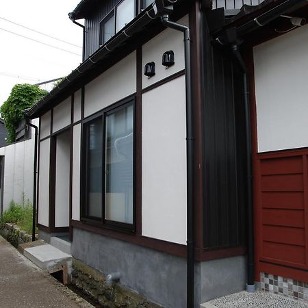 金沢一棟宿 海泉 Restoring In Kanazawa Kaisen Экстерьер фото